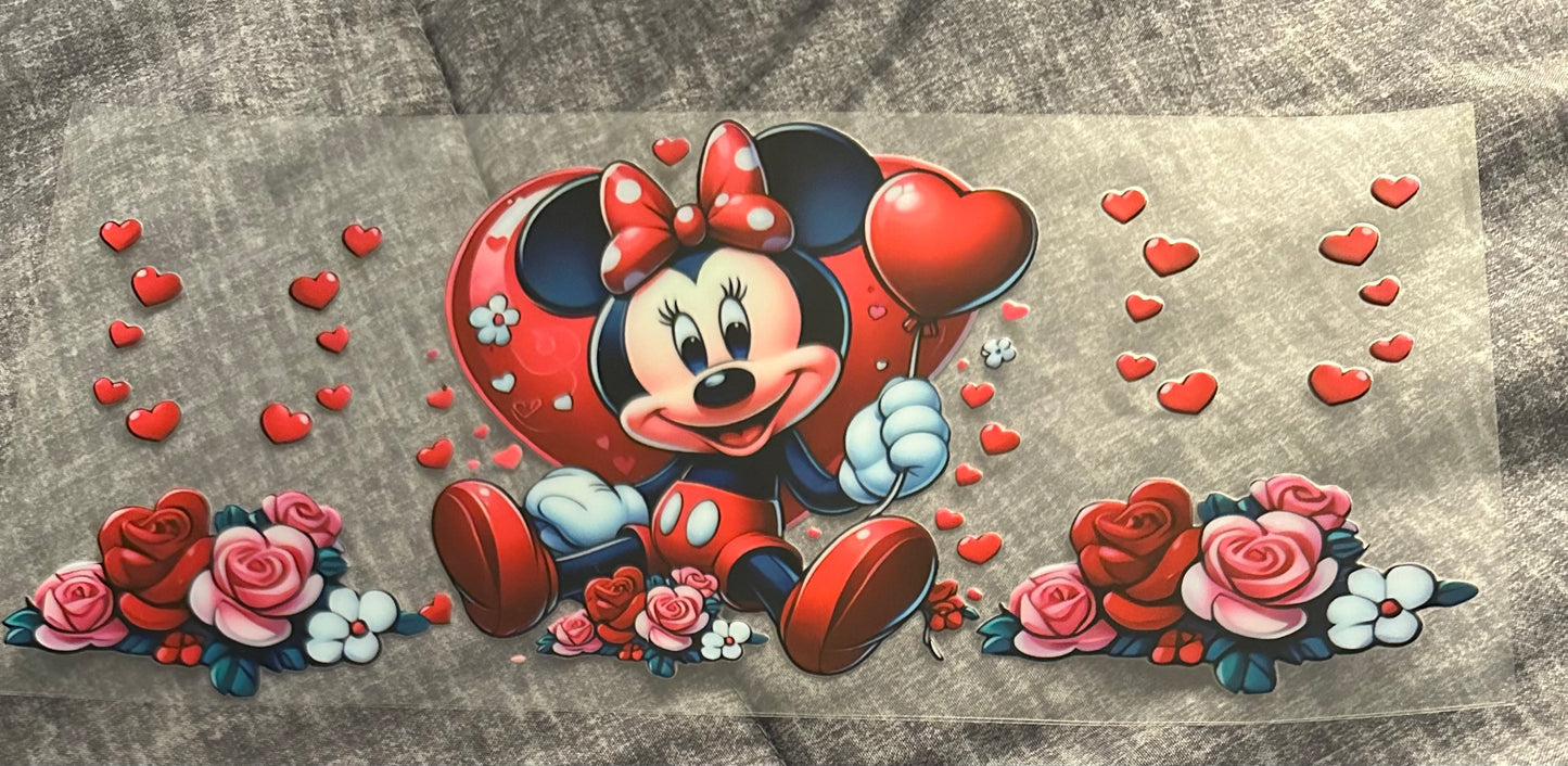 #39 Girl Mouse, roses and hearts